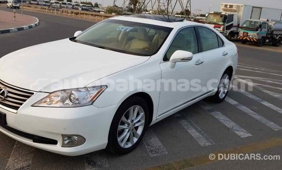 Buy Import Lexus ES White Car in Import - Dubai in Abaco Buy Import Lexus ES White Car in Import - Dubai in Abaco