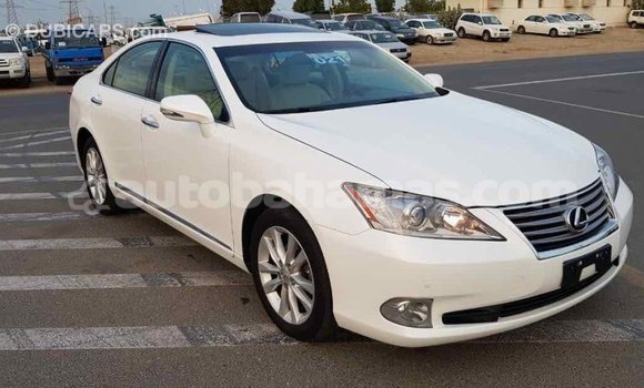 Buy Import Lexus ES White Car in Import - Dubai in Abaco Buy Import Lexus ES White Car in Import - Dubai in Abaco