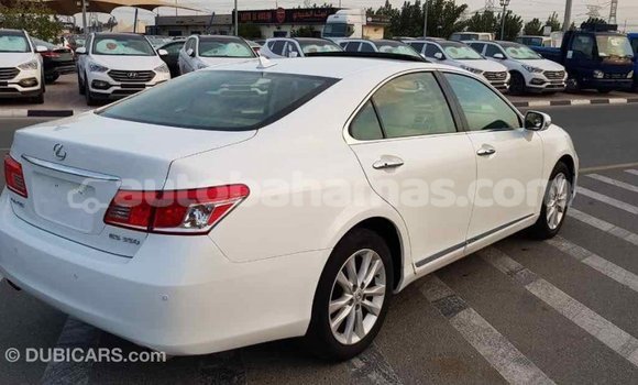 Buy Import Lexus ES White Car in Import - Dubai in Abaco Buy Import Lexus ES White Car in Import - Dubai in Abaco