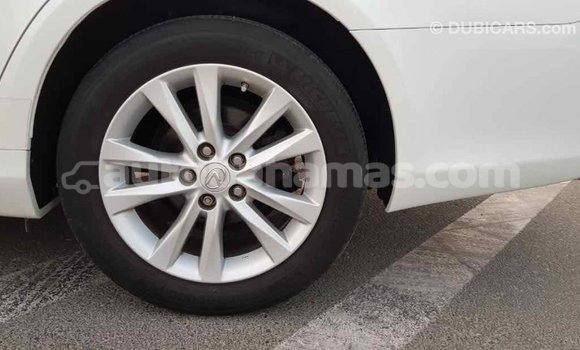 Buy Import Lexus ES White Car in Import - Dubai in Abaco Buy Import Lexus ES White Car in Import - Dubai in Abaco