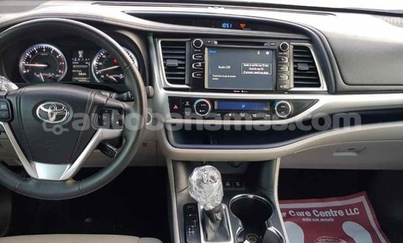 Buy Import Toyota Highlander Black Car in Import - Dubai in Abaco Buy Import Toyota Highlander Black Car in Import - Dubai in Abaco