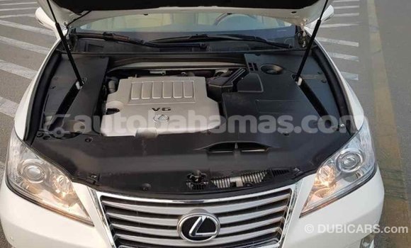 Buy Import Lexus ES White Car in Import - Dubai in Abaco Buy Import Lexus ES White Car in Import - Dubai in Abaco