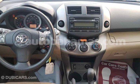 Buy Import Toyota HiAce Brown Truck in Import - Dubai in Abaco Buy Import Toyota HiAce Brown Truck in Import - Dubai in Abaco