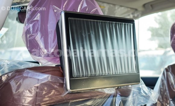 Buy Import Toyota Land Cruiser White Car in Import - Dubai in Abaco Buy Import Toyota Land Cruiser White Car in Import - Dubai in Abaco