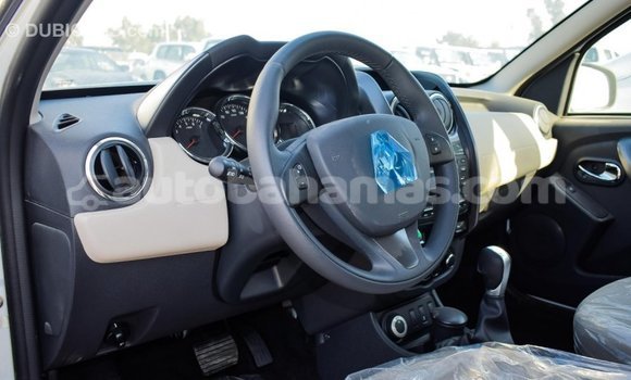 Buy Import Renault Duster White Car in Import - Dubai in Abaco Buy Import Renault Duster White Car in Import - Dubai in Abaco