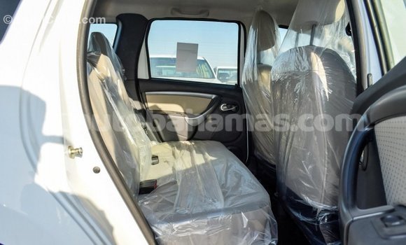 Buy Import Renault Duster White Car in Import - Dubai in Abaco Buy Import Renault Duster White Car in Import - Dubai in Abaco