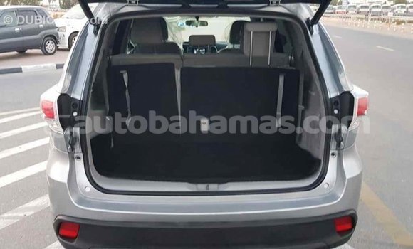 Buy Import Toyota Highlander Other Car in Import - Dubai in Abaco Buy Import Toyota Highlander Other Car in Import - Dubai in Abaco