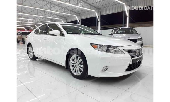 Buy Import Lexus ES White Car in Import - Dubai in Abaco Buy Import Lexus ES White Car in Import - Dubai in Abaco