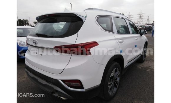 Buy Import Hyundai Santa Fe White Car in Import - Dubai in Abaco Buy Import Hyundai Santa Fe White Car in Import - Dubai in Abaco