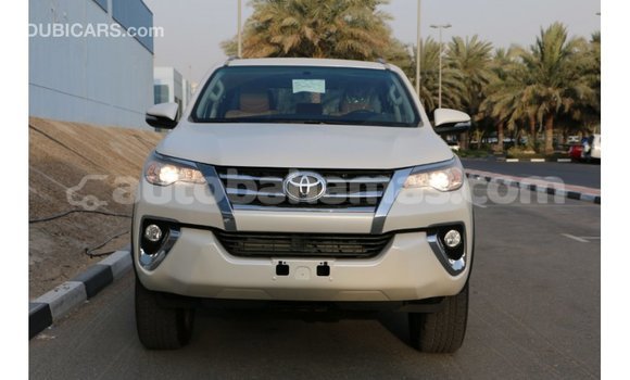 Buy Import Toyota Fortuner Black Car in Import - Dubai in Abaco Buy Import Toyota Fortuner Black Car in Import - Dubai in Abaco