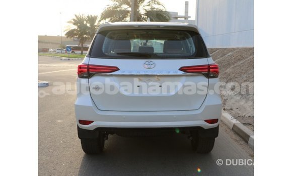 Buy Import Toyota Fortuner Black Car in Import - Dubai in Abaco Buy Import Toyota Fortuner Black Car in Import - Dubai in Abaco