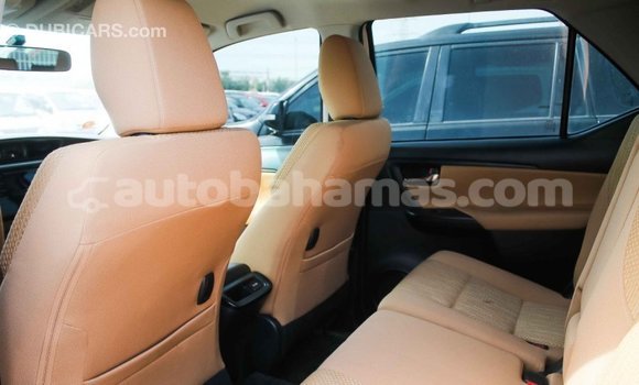 Buy Import Toyota Fortuner White Car in Import - Dubai in Abaco Buy Import Toyota Fortuner White Car in Import - Dubai in Abaco