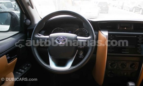 Buy Import Toyota Fortuner White Car in Import - Dubai in Abaco Buy Import Toyota Fortuner White Car in Import - Dubai in Abaco