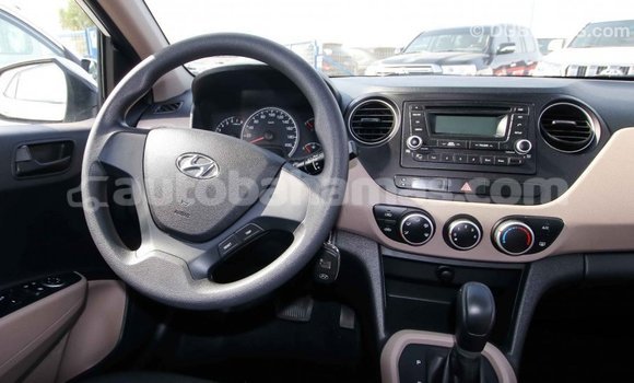 Buy Import Hyundai i10 White Car in Import - Dubai in Abaco Buy Import Hyundai i10 White Car in Import - Dubai in Abaco