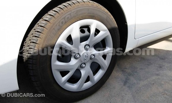 Buy Import Hyundai i10 White Car in Import - Dubai in Abaco Buy Import Hyundai i10 White Car in Import - Dubai in Abaco