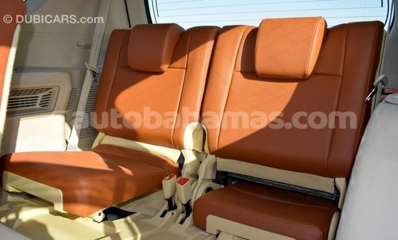 Buy Import Toyota Prado White Car in Import - Dubai in Abaco Buy Import Toyota Prado White Car in Import - Dubai in Abaco