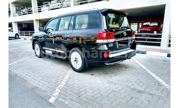 Buy Import Toyota Land Cruiser Black Car in Import - Dubai in Abaco Buy Import Toyota Land Cruiser Black Car in Import - Dubai in Abaco