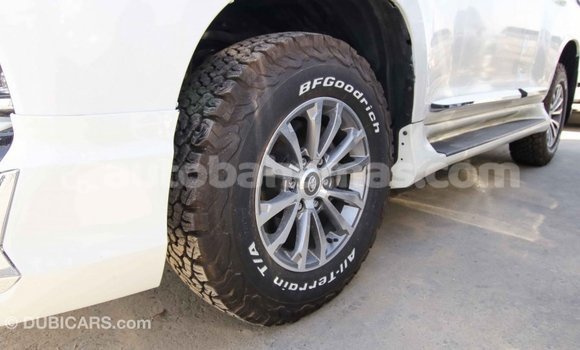 Buy Import Toyota Prado White Car in Import - Dubai in Abaco Buy Import Toyota Prado White Car in Import - Dubai in Abaco