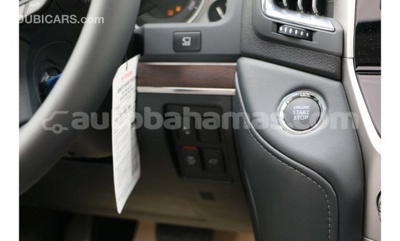 Buy Import Toyota Land Cruiser White Car in Import - Dubai in Abaco Buy Import Toyota Land Cruiser White Car in Import - Dubai in Abaco