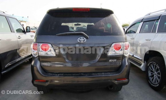 Buy Import Toyota Fortuner Other Car in Import - Dubai in Abaco Buy Import Toyota Fortuner Other Car in Import - Dubai in Abaco