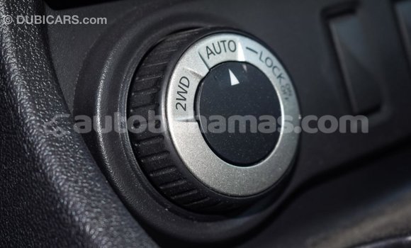 Buy Import Renault Duster White Car in Import - Dubai in Abaco Buy Import Renault Duster White Car in Import - Dubai in Abaco