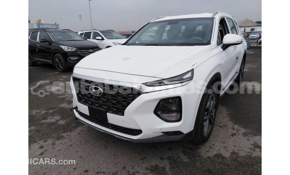 Buy Import Hyundai Santa Fe White Car in Import - Dubai in Abaco Buy Import Hyundai Santa Fe White Car in Import - Dubai in Abaco
