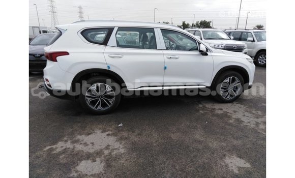 Buy Import Hyundai Santa Fe White Car in Import - Dubai in Abaco Buy Import Hyundai Santa Fe White Car in Import - Dubai in Abaco