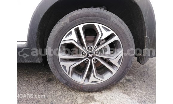Buy Import Hyundai Santa Fe White Car in Import - Dubai in Abaco Buy Import Hyundai Santa Fe White Car in Import - Dubai in Abaco