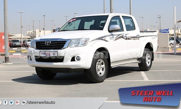 Buy Import Toyota Hilux White Car in Import - Dubai in Abaco Buy Import Toyota Hilux White Car in Import - Dubai in Abaco