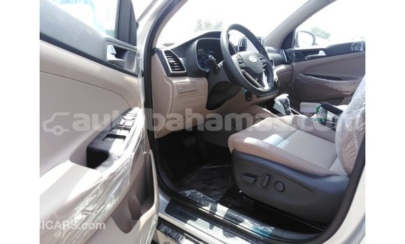 Buy Import Hyundai Tucson Other Car in Import - Dubai in Abaco Buy Import Hyundai Tucson Other Car in Import - Dubai in Abaco
