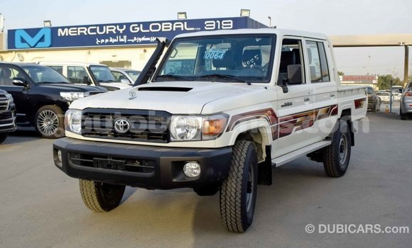Buy Import Toyota Pickup White Car in Import - Dubai in Abaco Buy Import Toyota Pickup White Car in Import - Dubai in Abaco