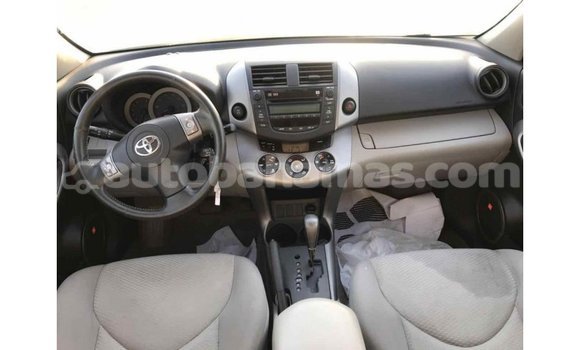 Buy Import Toyota HiAce White Truck in Import - Dubai in Abaco Buy Import Toyota HiAce White Truck in Import - Dubai in Abaco