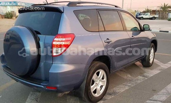 Buy Import Toyota HiAce Blue Truck in Import - Dubai in Abaco Buy Import Toyota HiAce Blue Truck in Import - Dubai in Abaco