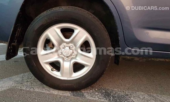 Buy Import Toyota HiAce Blue Truck in Import - Dubai in Abaco Buy Import Toyota HiAce Blue Truck in Import - Dubai in Abaco