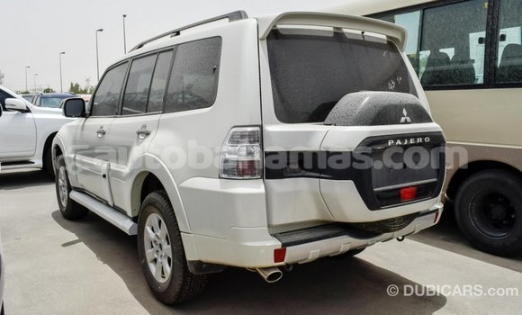 Buy Import Mitsubishi Pajero White Car in Import - Dubai in Abaco Buy Import Mitsubishi Pajero White Car in Import - Dubai in Abaco