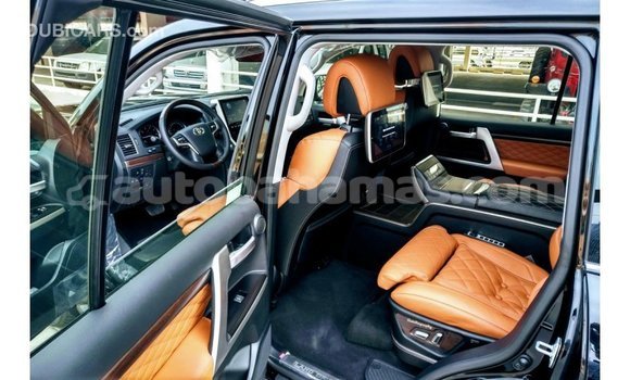 Buy Import Toyota Land Cruiser Black Car in Import - Dubai in Abaco Buy Import Toyota Land Cruiser Black Car in Import - Dubai in Abaco