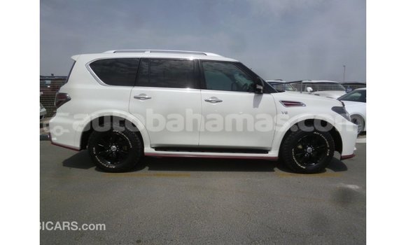 Buy Import Nissan Patrol White Car in Import - Dubai in Abaco Buy Import Nissan Patrol White Car in Import - Dubai in Abaco