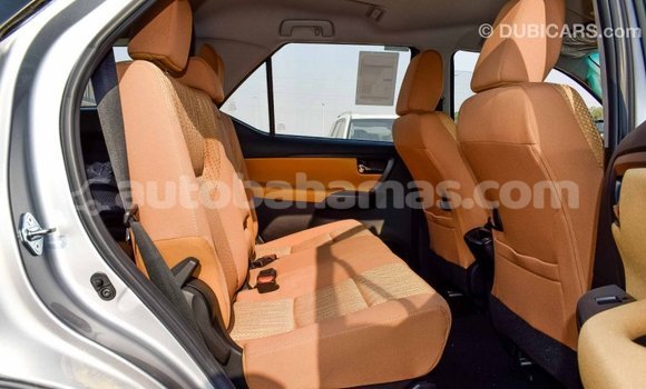Buy Import Toyota Fortuner Other Car in Import - Dubai in Abaco Buy Import Toyota Fortuner Other Car in Import - Dubai in Abaco