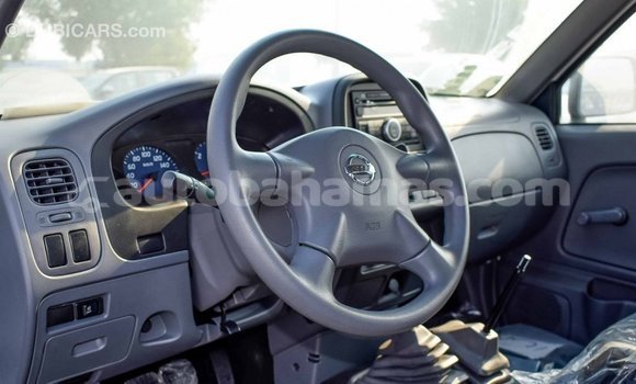 Buy Import Nissan NP 300 White Car in Import - Dubai in Abaco Buy Import Nissan NP 300 White Car in Import - Dubai in Abaco