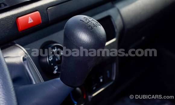Buy Import Toyota Hiace White Car in Import - Dubai in Abaco Buy Import Toyota Hiace White Car in Import - Dubai in Abaco