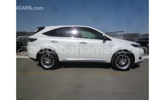 Buy Import Toyota Harrier White Car in Import - Dubai in Abaco Buy Import Toyota Harrier White Car in Import - Dubai in Abaco
