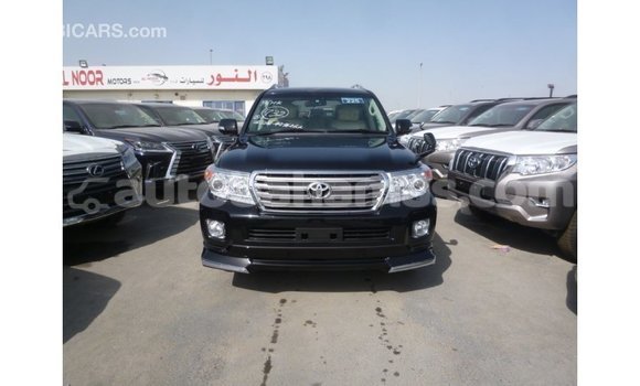 Buy Import Toyota Land Cruiser Black Car in Import - Dubai in Abaco Buy Import Toyota Land Cruiser Black Car in Import - Dubai in Abaco