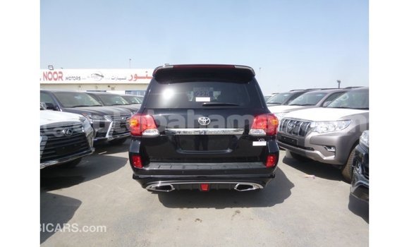 Buy Import Toyota Land Cruiser Black Car in Import - Dubai in Abaco Buy Import Toyota Land Cruiser Black Car in Import - Dubai in Abaco