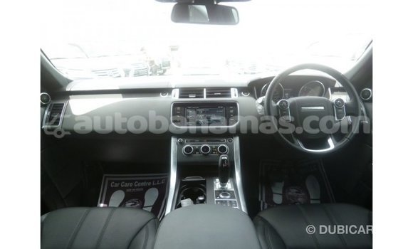 Buy Import Land Rover Range Rover Green Car in Import - Dubai in Abaco Buy Import Land Rover Range Rover Green Car in Import - Dubai in Abaco