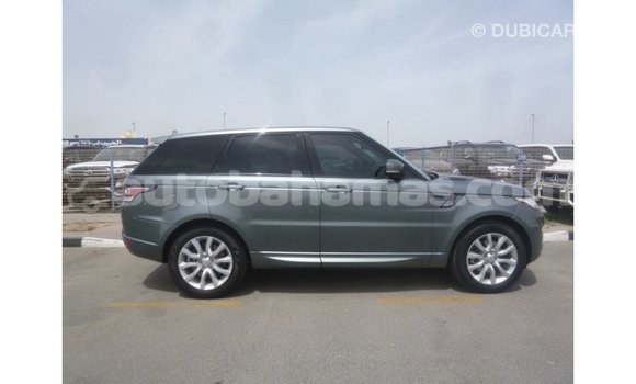 Buy Import Land Rover Range Rover Green Car in Import - Dubai in Abaco Buy Import Land Rover Range Rover Green Car in Import - Dubai in Abaco