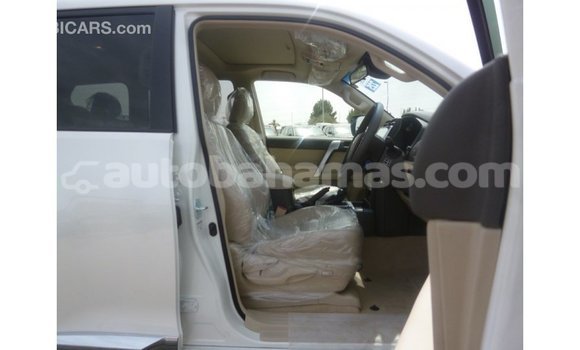 Buy Import Toyota Prado White Car in Import - Dubai in Abaco Buy Import Toyota Prado White Car in Import - Dubai in Abaco