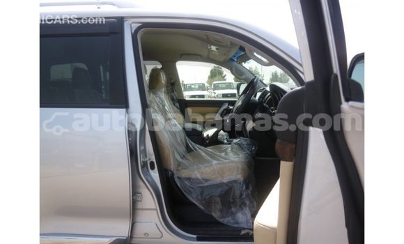 Buy Import Toyota Land Cruiser Other Car in Import - Dubai in Abaco Buy Import Toyota Land Cruiser Other Car in Import - Dubai in Abaco