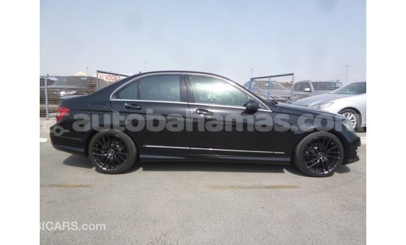 Buy Import Mercedes-Benz 190 (W201) Black Car in Import - Dubai in Abaco Buy Import Mercedes-Benz 190 (W201) Black Car in Import - Dubai in Abaco