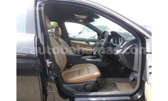 Buy Import Mercedes-Benz 190 (W201) Black Car in Import - Dubai in Abaco Buy Import Mercedes-Benz 190 (W201) Black Car in Import - Dubai in Abaco