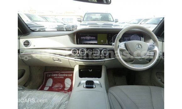 Buy Import Mercedes-Benz 190 (W201) Other Car in Import - Dubai in Abaco Buy Import Mercedes-Benz 190 (W201) Other Car in Import - Dubai in Abaco